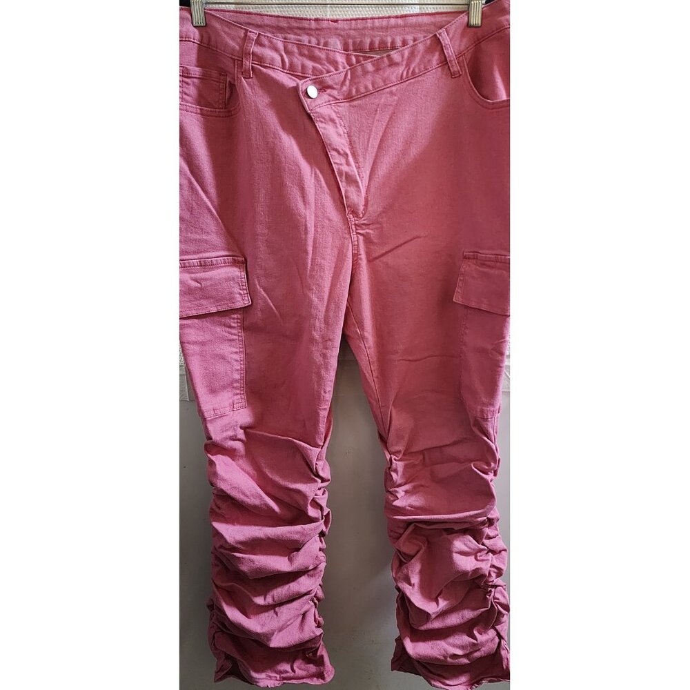 SHEIN CURVE PINK CRISS-CROSS-ZIPPER-FLY RUCHED STRETCH CARGO DENIM